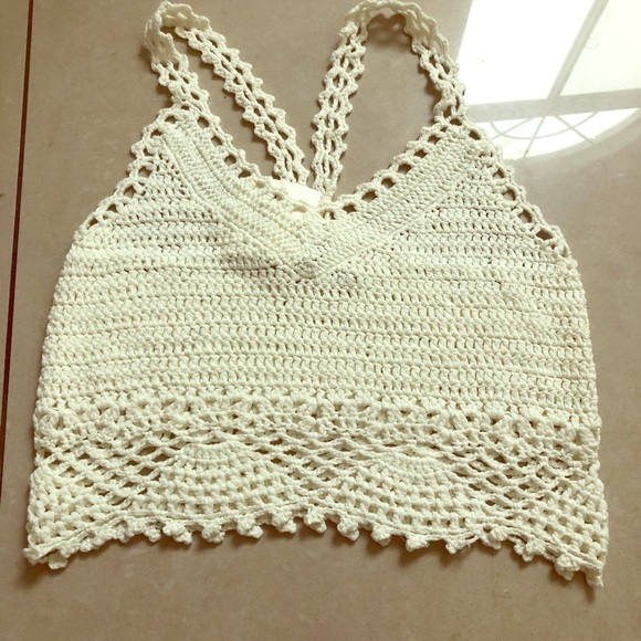 Zaful Other - NWT Zaful crochet crop top . Size: S